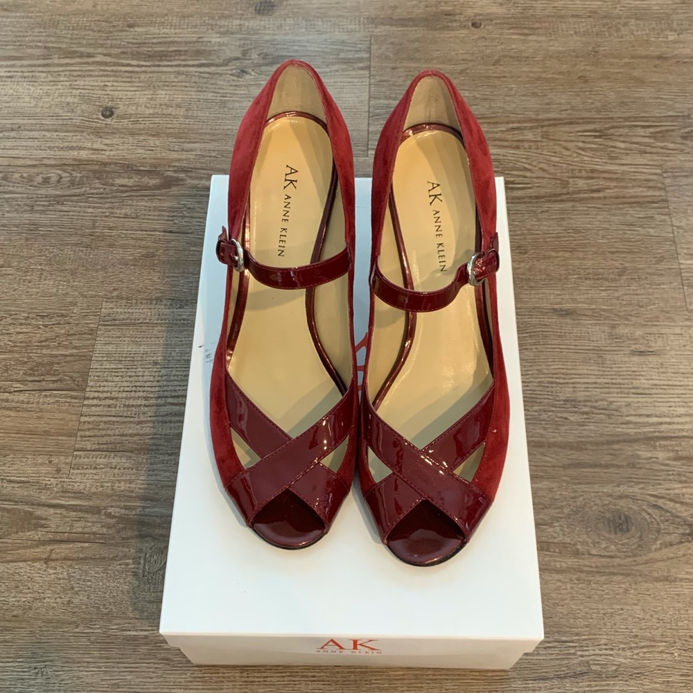 Anne Klein Genuine Leather and Genuine Suede Heel